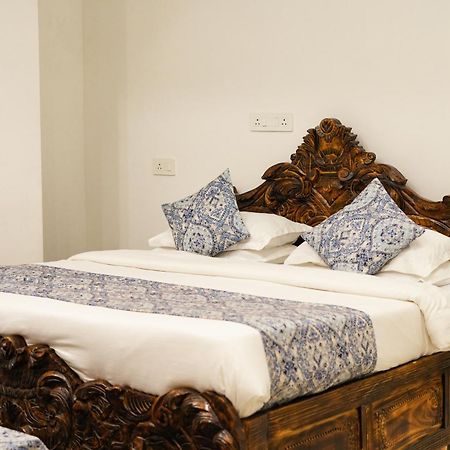 Petal Of Mewar - A Luxury Boutique Hotel Udaipur Exteriör bild