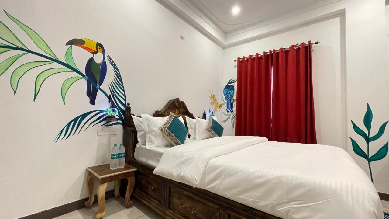 Petal Of Mewar - A Luxury Boutique Hotel Udaipur Exteriör bild