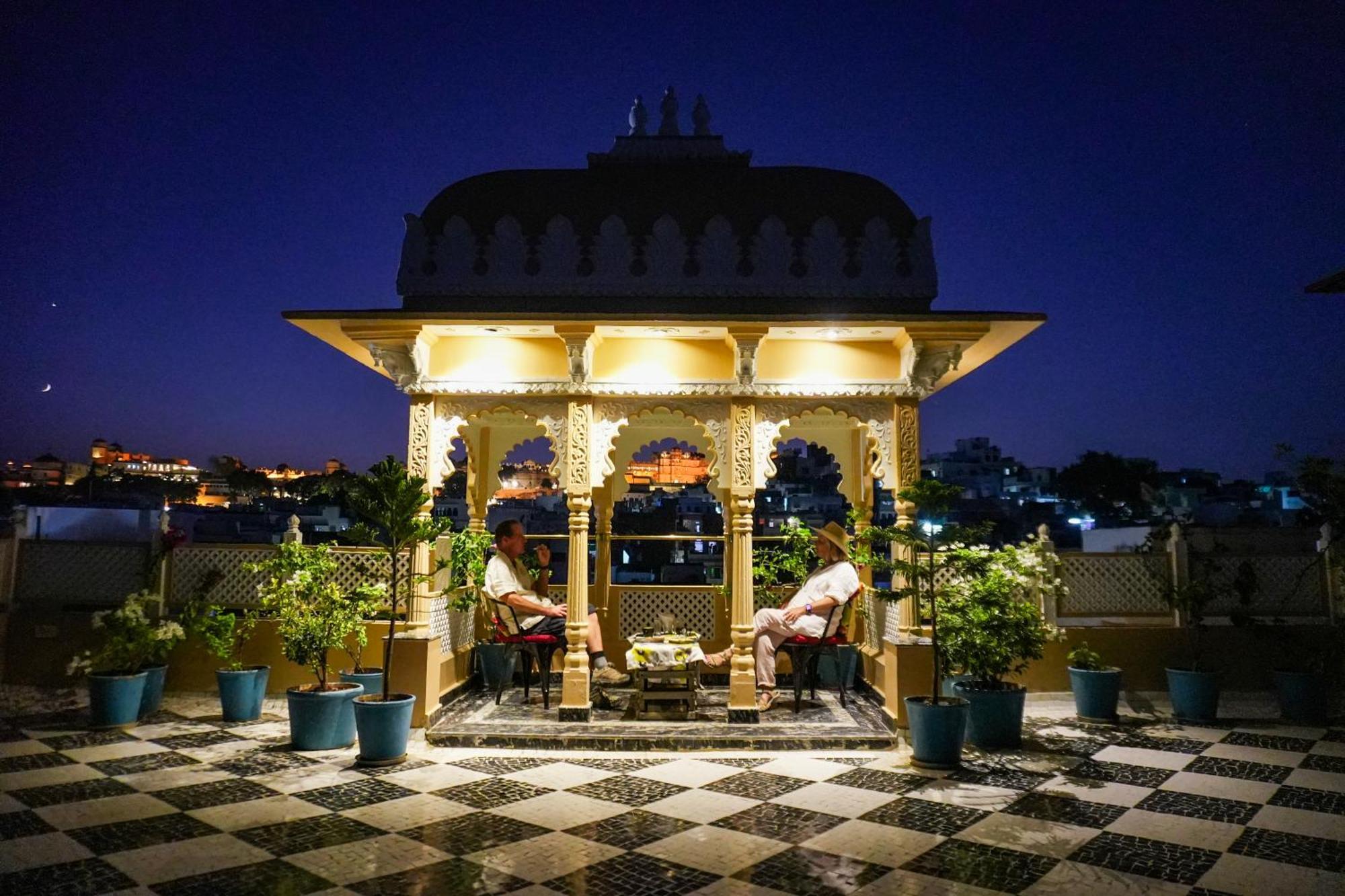 Petal Of Mewar - A Luxury Boutique Hotel Udaipur Exteriör bild